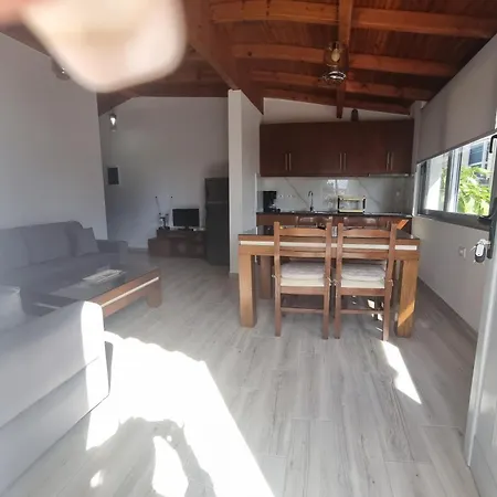 Apartment Sintia1 Sarande